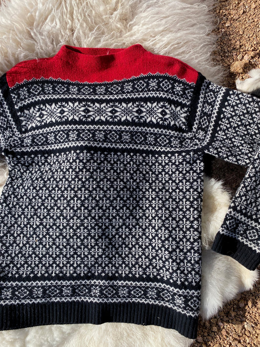100% Wool Vintage Snowflake Sweater